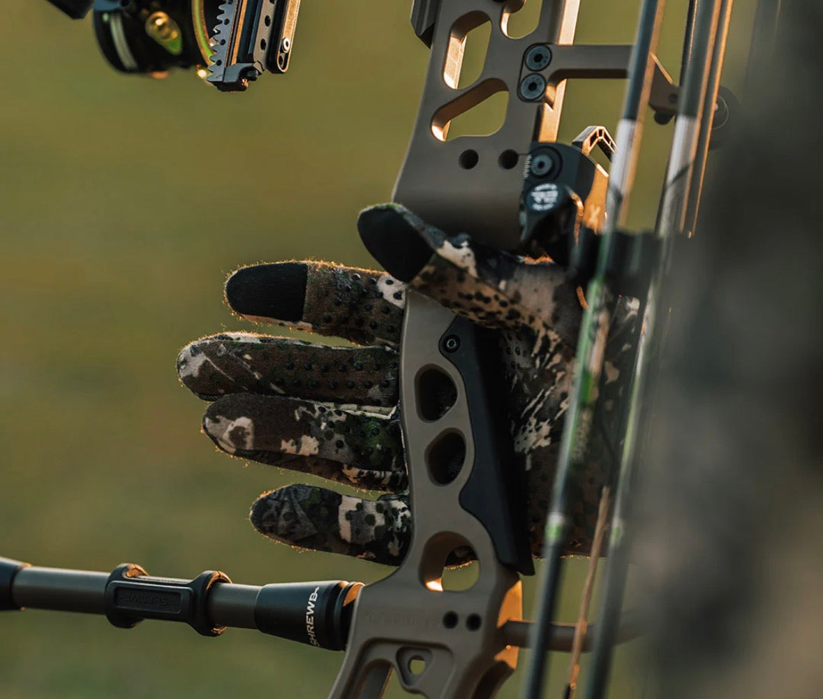 SKRE Velocity Gloves